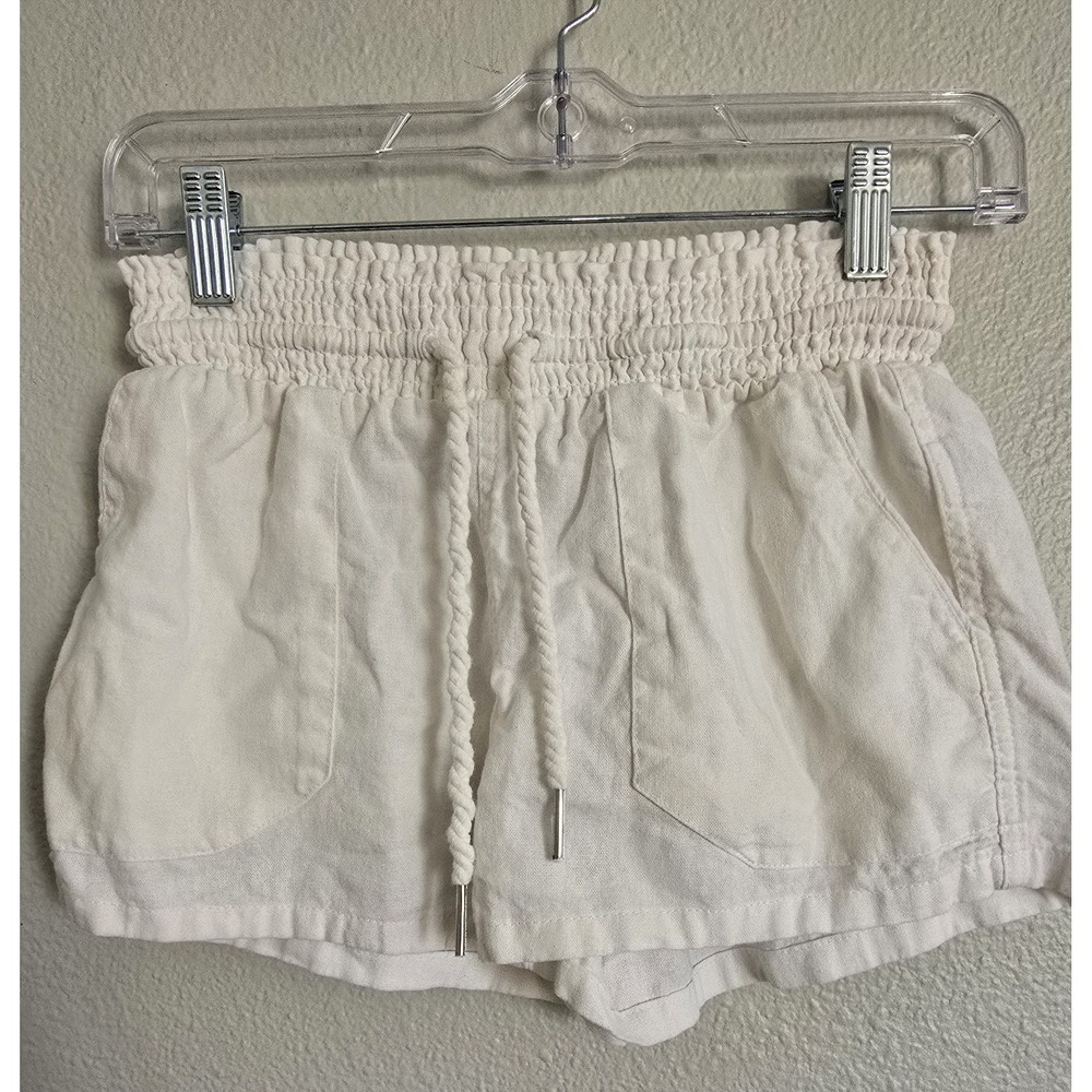 Love Tree White Linen Blend Shorts Smocked Waist Drawstring Casual S